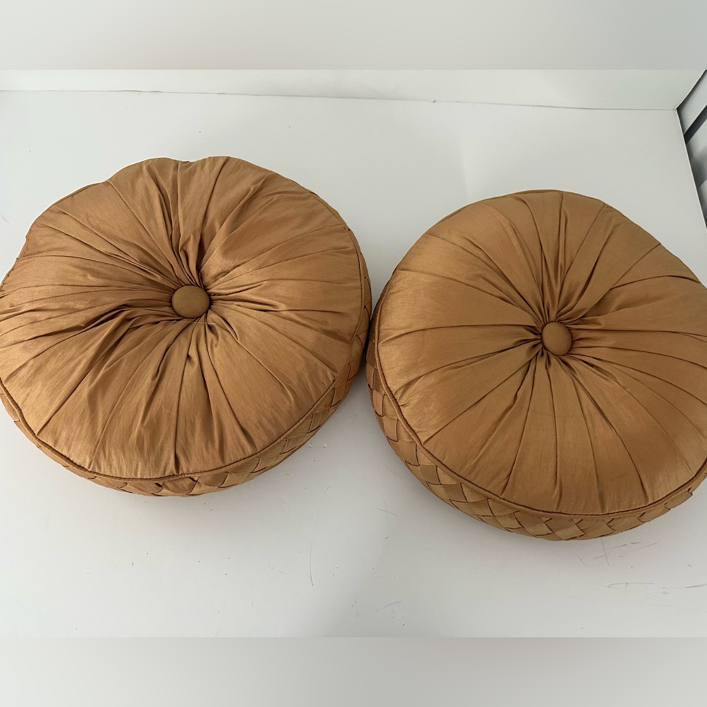 Round Burnished Peach Pleated Throw Pillows - Pair